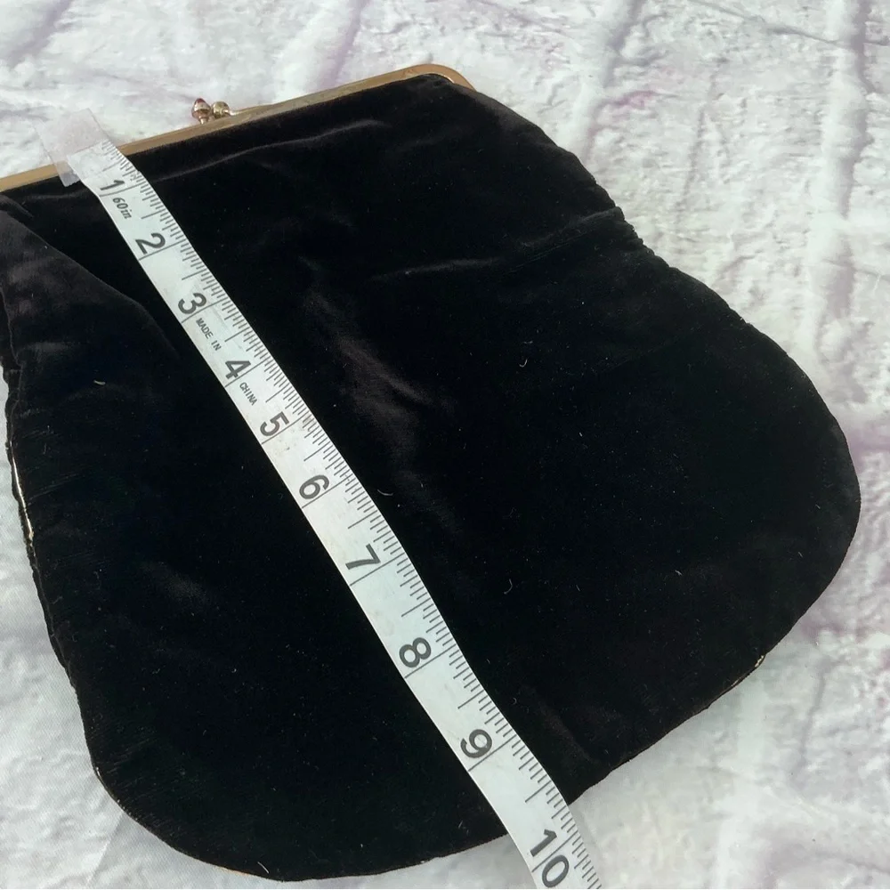 Black Velvet Fold Over Clutch Purse Clasp Red Rein Stone Tips